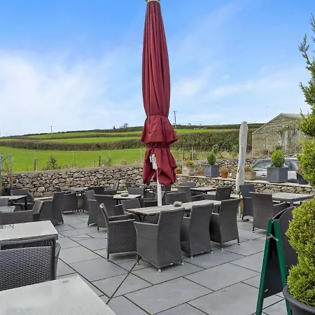 3 Bed Above Beautiful Country Pub - Pass The Keys * Baycliff